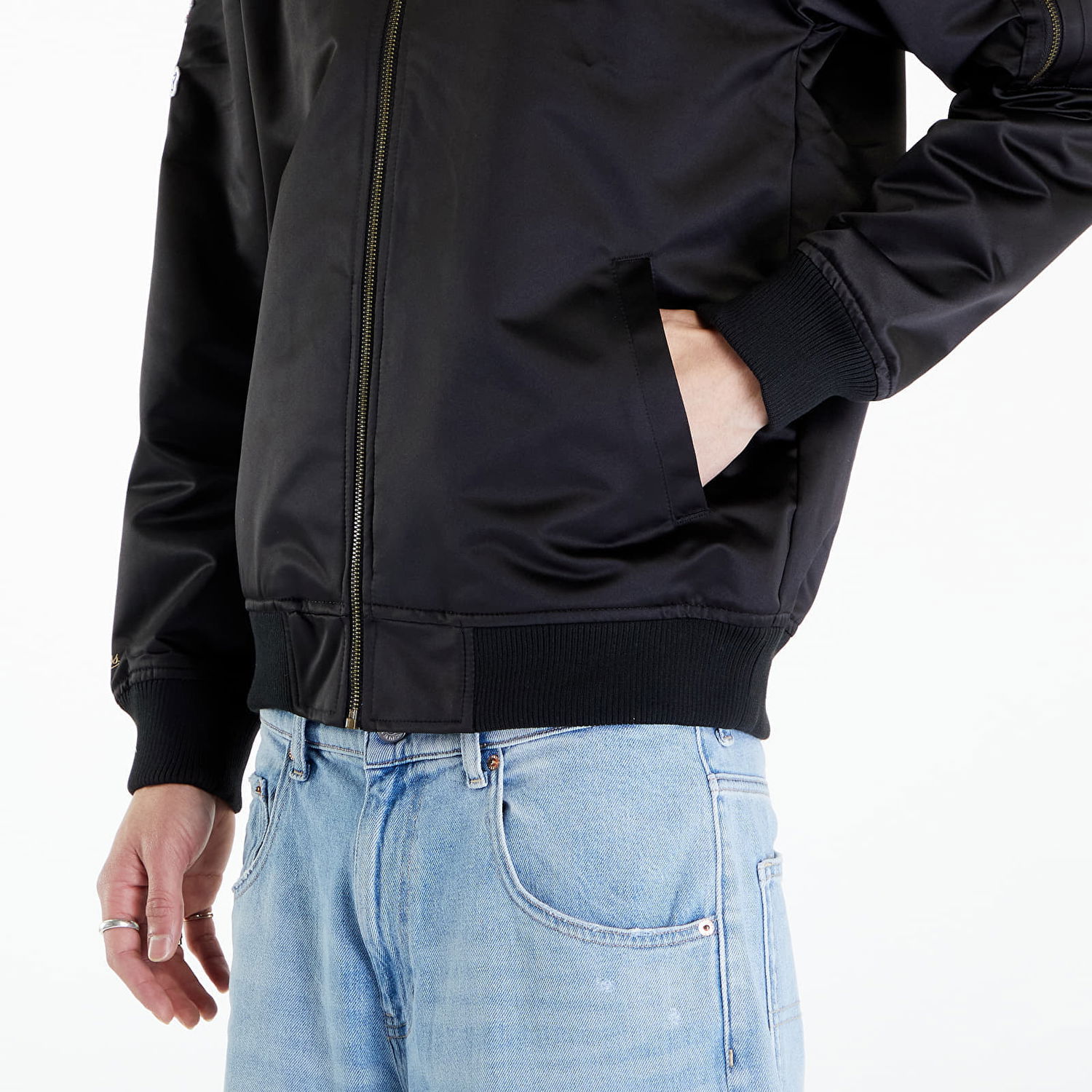 Bomberjakke Mitchell & Ness NFL Lightweight Satin Bomber Vintage Logo Raiders Black Sort | SJKT6599-ORAYYPPPBLCK, 1