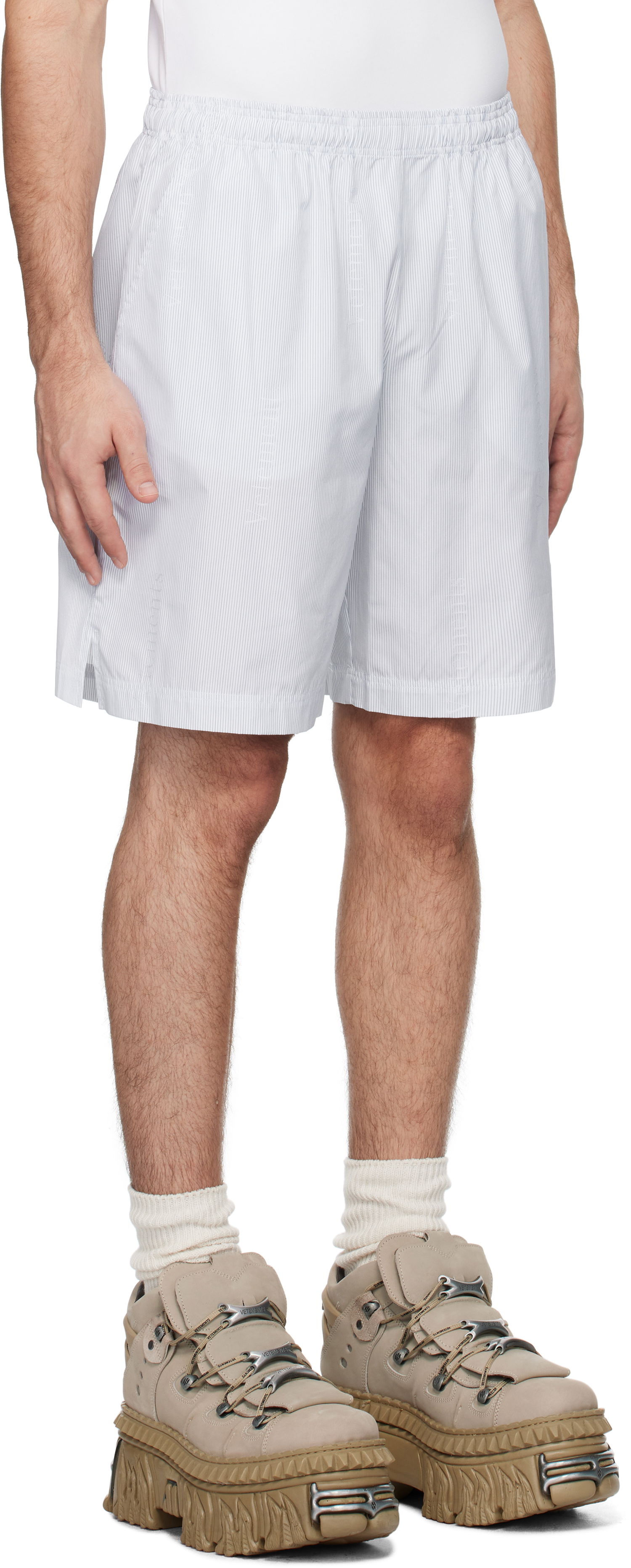Shorts VETEMENTS Pinstripe Shorts Hvid | UA66SS400N, 1