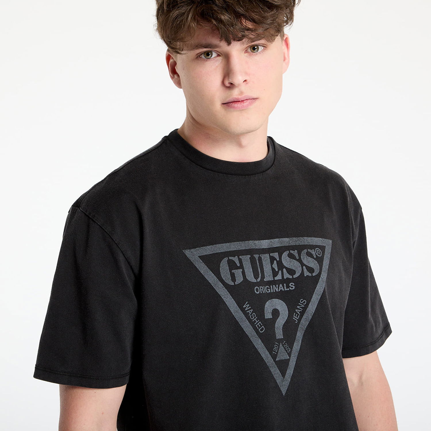 T-shirt GUESS GUESS Originals Front Logo T-Shirt Sort | M5GI10K8FQ4-JTMU, 1