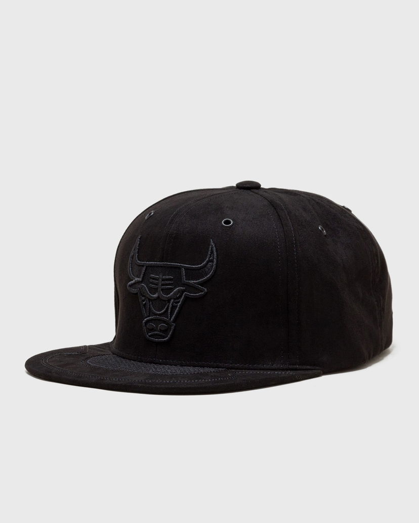 Kasket Mitchell & Ness NBA DAY 4 SNAPBACK CHICAGO BULLS Sort | HHSS5822-CBUYYPPPBLCK