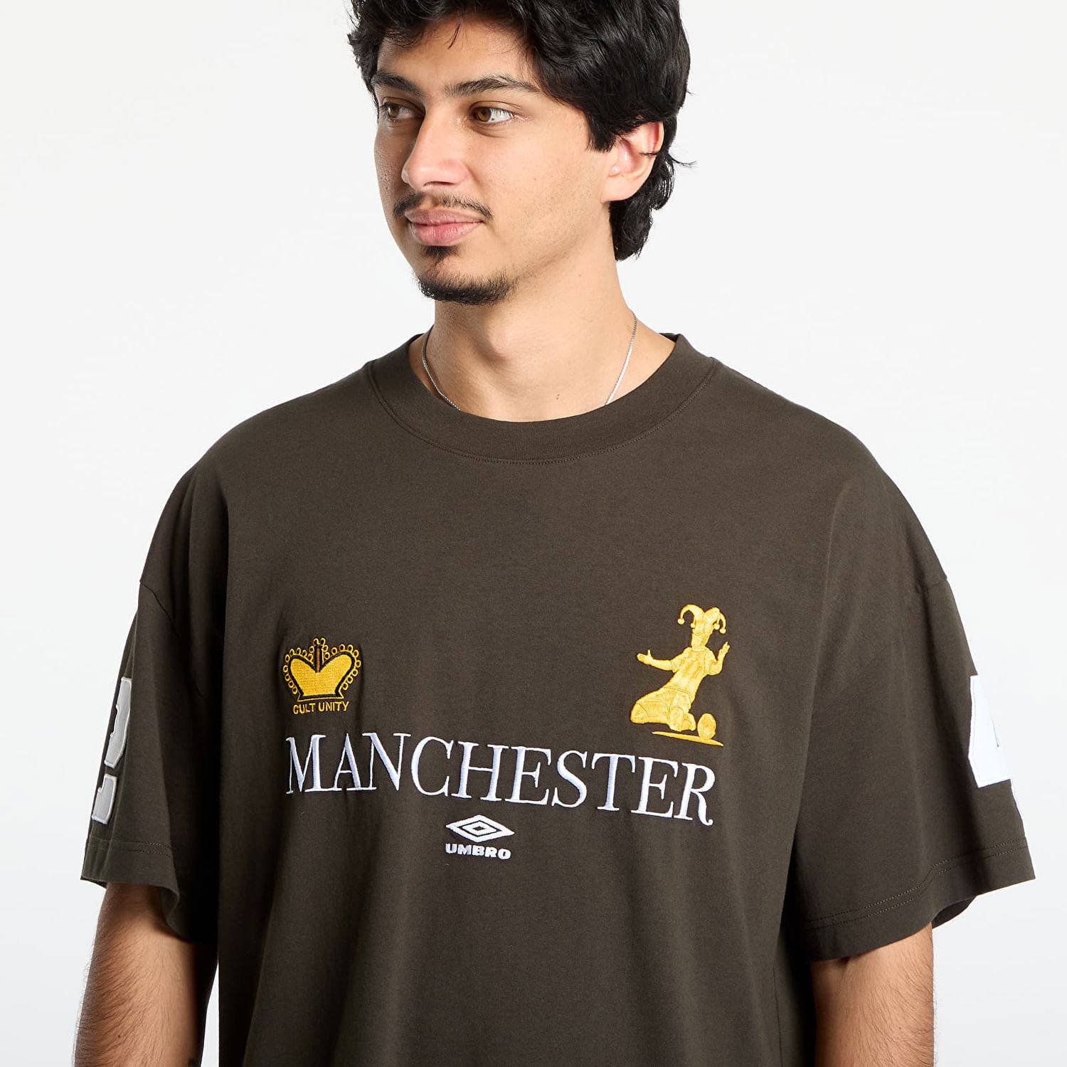 T-shirt Umbro Cult Unity Manchester Graphic Oversized T-Shirt with Number 2 Sleeve Brun | UBMW0397JY121 GRN0010, 1