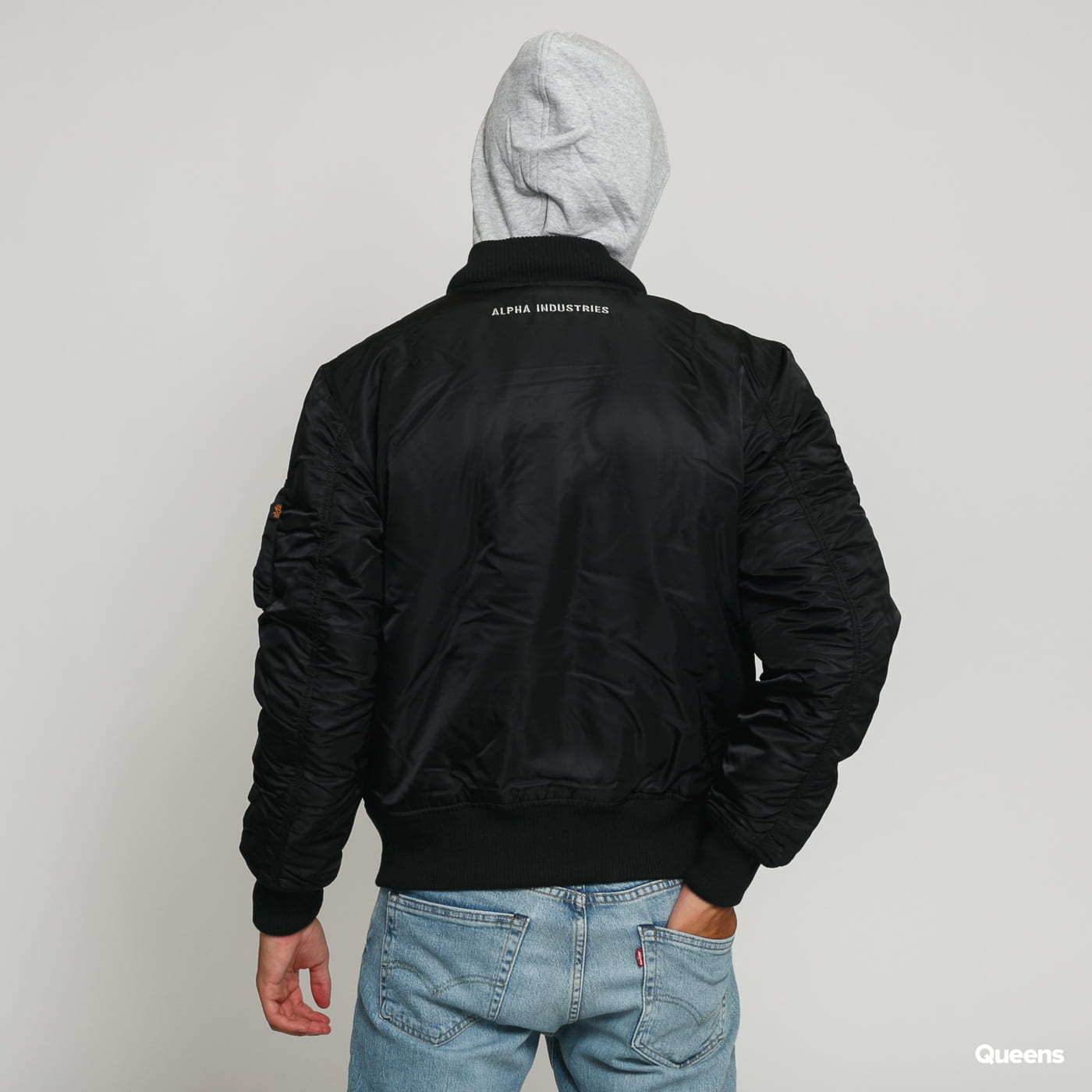 Bomberjakke Alpha Industries Bomber MA-1 Sort | 133104 198, 1