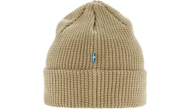 Beanie FJÄLLRÄVEN Ribbed Knitted Beanie with Logo Tab, One Size Beige | F84767-118, 2