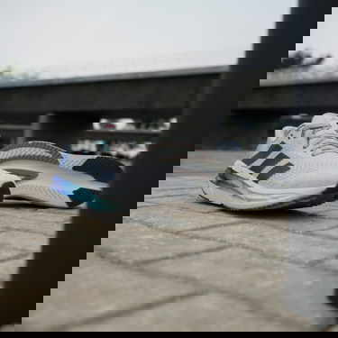Sneakers og sko adidas Performance ADISTAR 3 M New York Hvid | id6169, 6