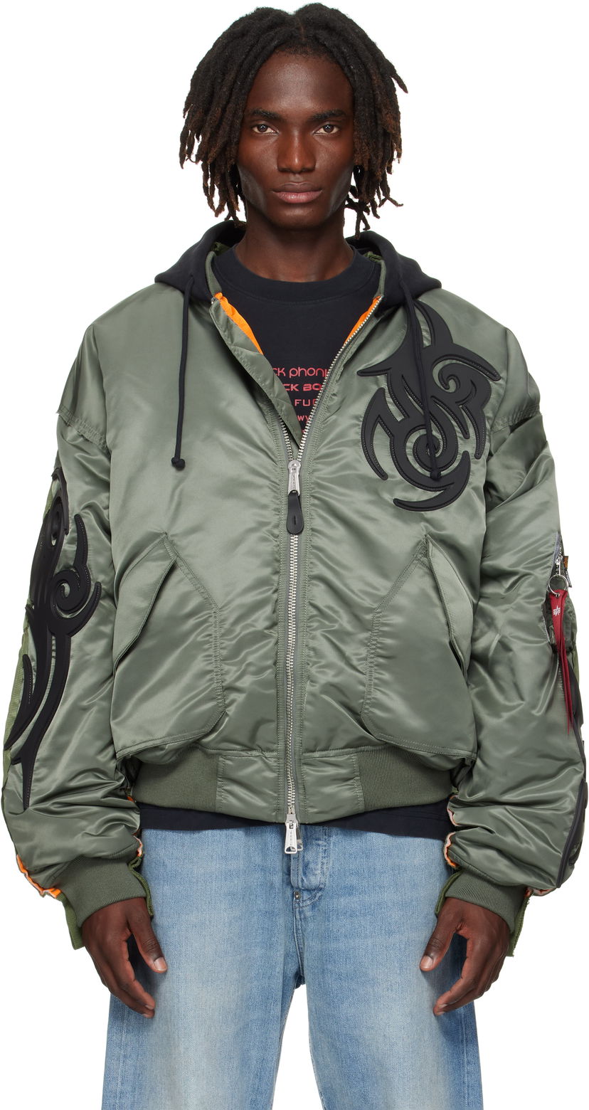 Bomberjakke VETEMENTS VETEMENTS x Alpha Industries Reworked Bomber Jacket Grøn | UH76BO890GG