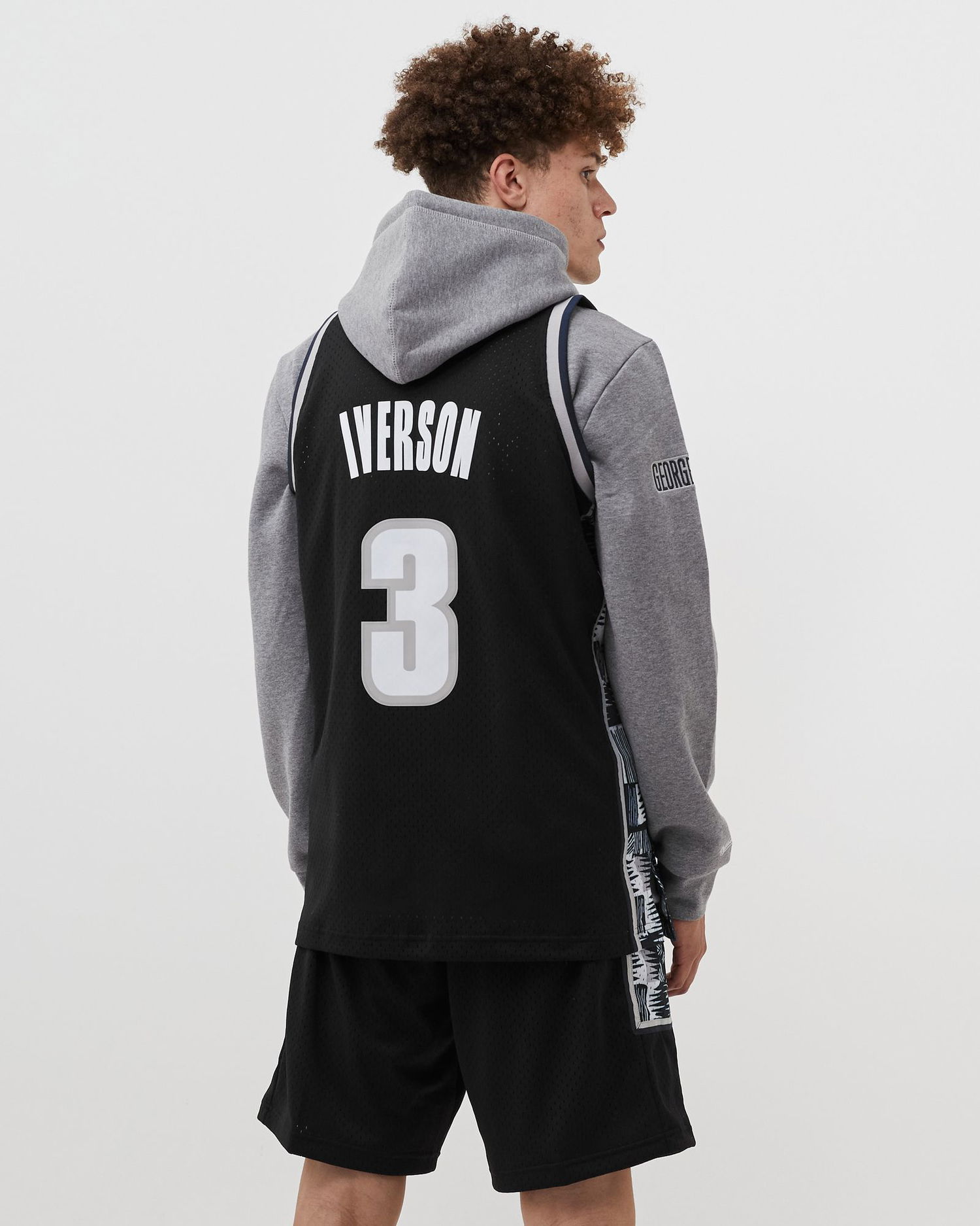 Jersey Mitchell & Ness Mitchell & Ness Georgetown Hoyas 1995 Allen Iverson #3 Swingman Jersey Sort | SMJY4212-GTW95AIVBLCK, 1