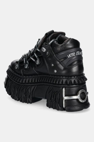 Sneakers og sko VETEMENTS New Rock Edition Fire Platform Sort | UA66SN100B, 2