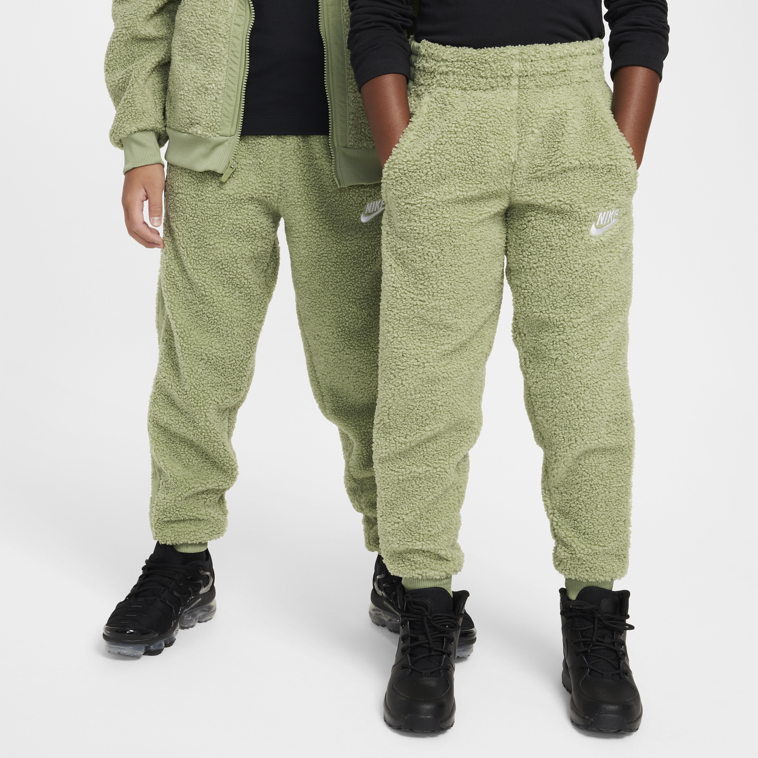 Joggingbukser Nike Nike Sportswear Club Fleece Older Kids' Pants Grøn | FJ6021-386, 0