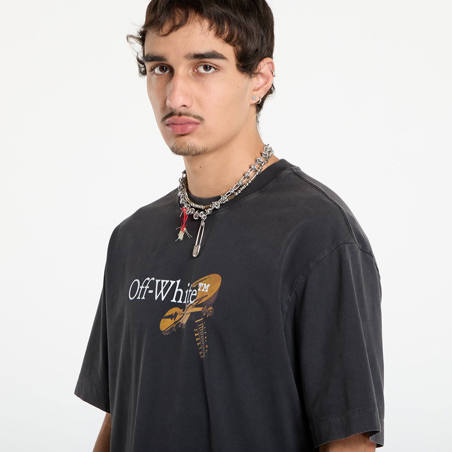 T-shirt Off-White Off-White Cupid Arrow Skate Short Sleeve T-Shirt Sort | OMAA120F25JER00V1301, 1