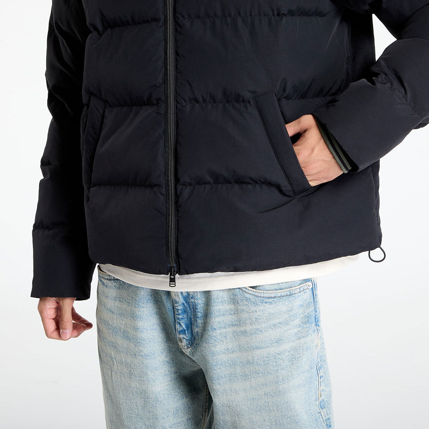 Puffer jakke Fred Perry FRED PERRY Raglan Sleeve Padded Jacket Sort | J1309 102, 1