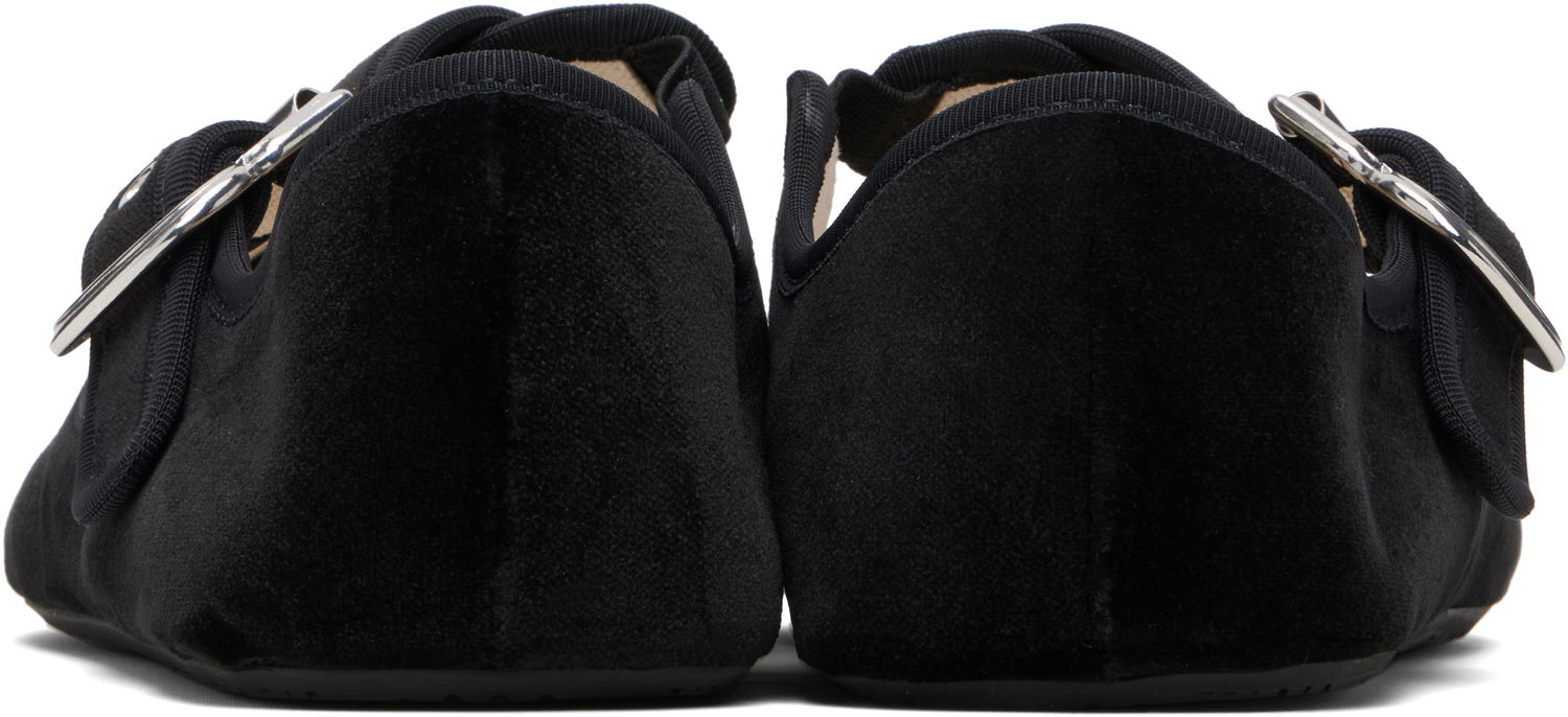 Sneakers og sko Alaïa ALAÏA Criss Cross Velvet Ballerina Flats Sort | AA3A046TK059, 1