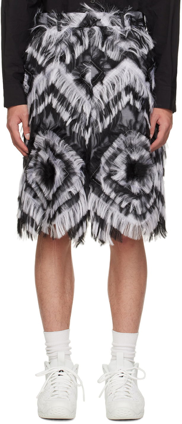 Shorts Comme des Garçons Faux-Fur Fringed Shorts Sort | PJ-P023-051-1-1