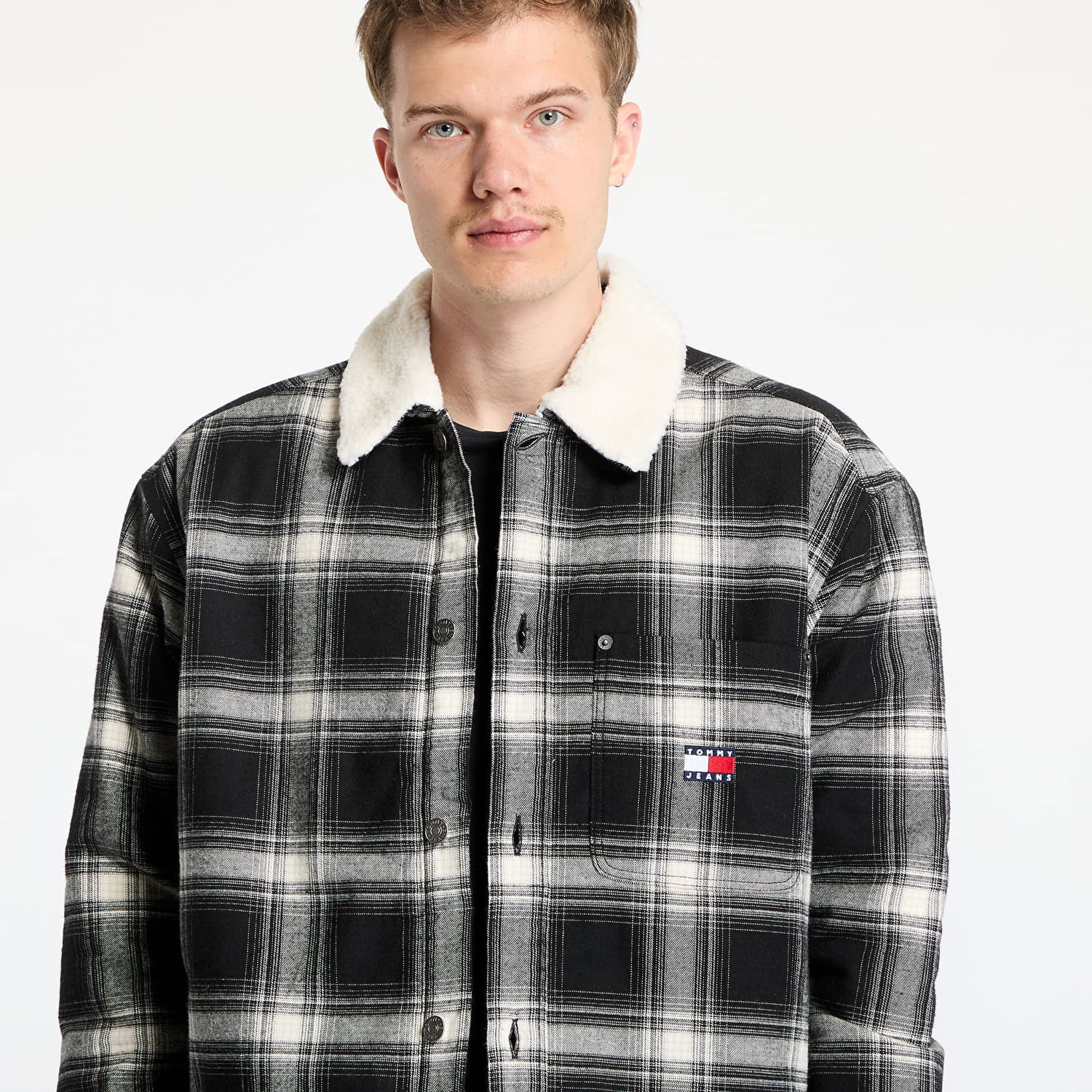 Skjorte Tommy Hilfiger Tommy Jeans Check Teddy Mix Overshirt Sort | DM0DM20241 BDS, 1