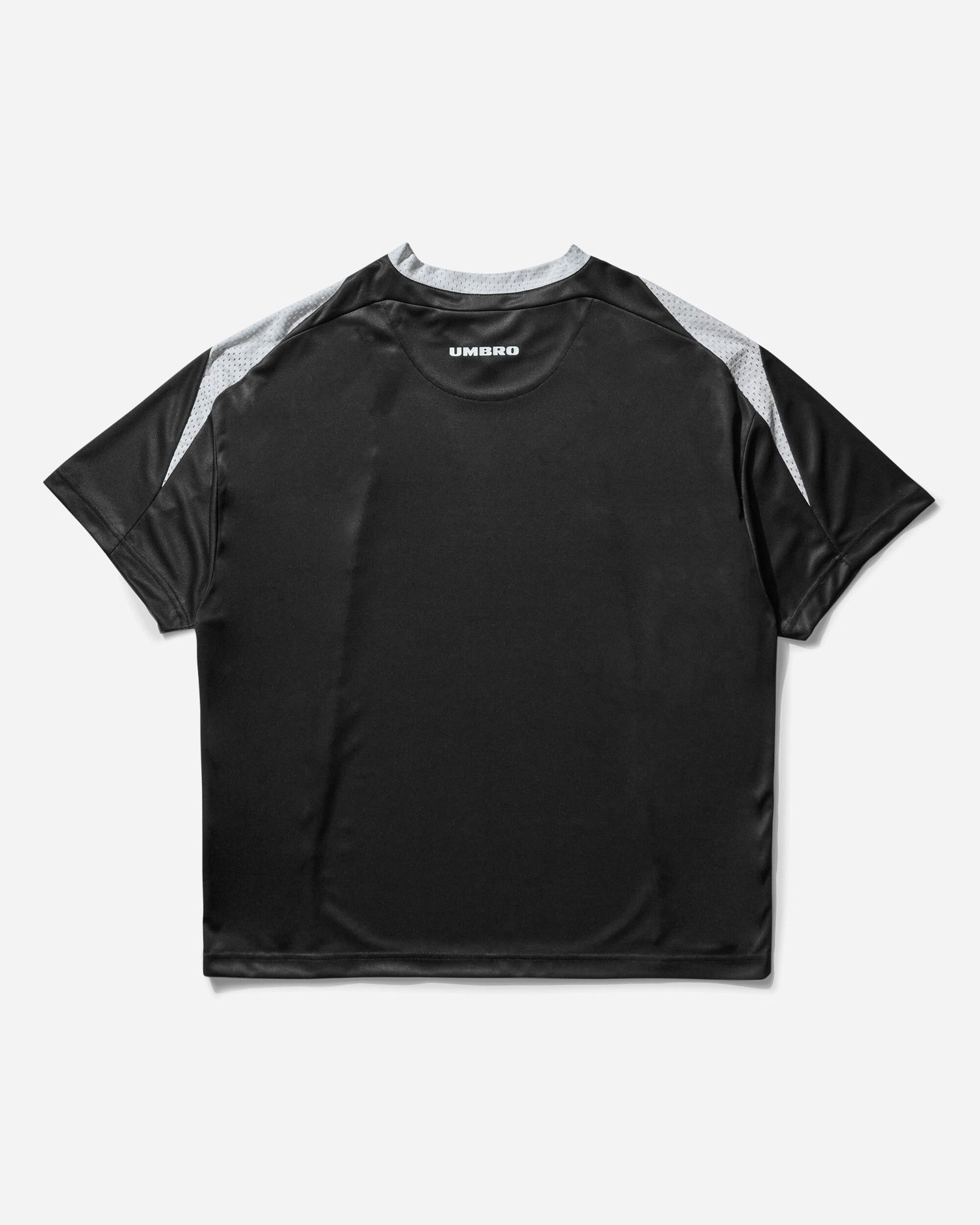 T-shirt Umbro Training 08 10 T-Shirt Sort | UBMW0360FA228 ANT0001, 0