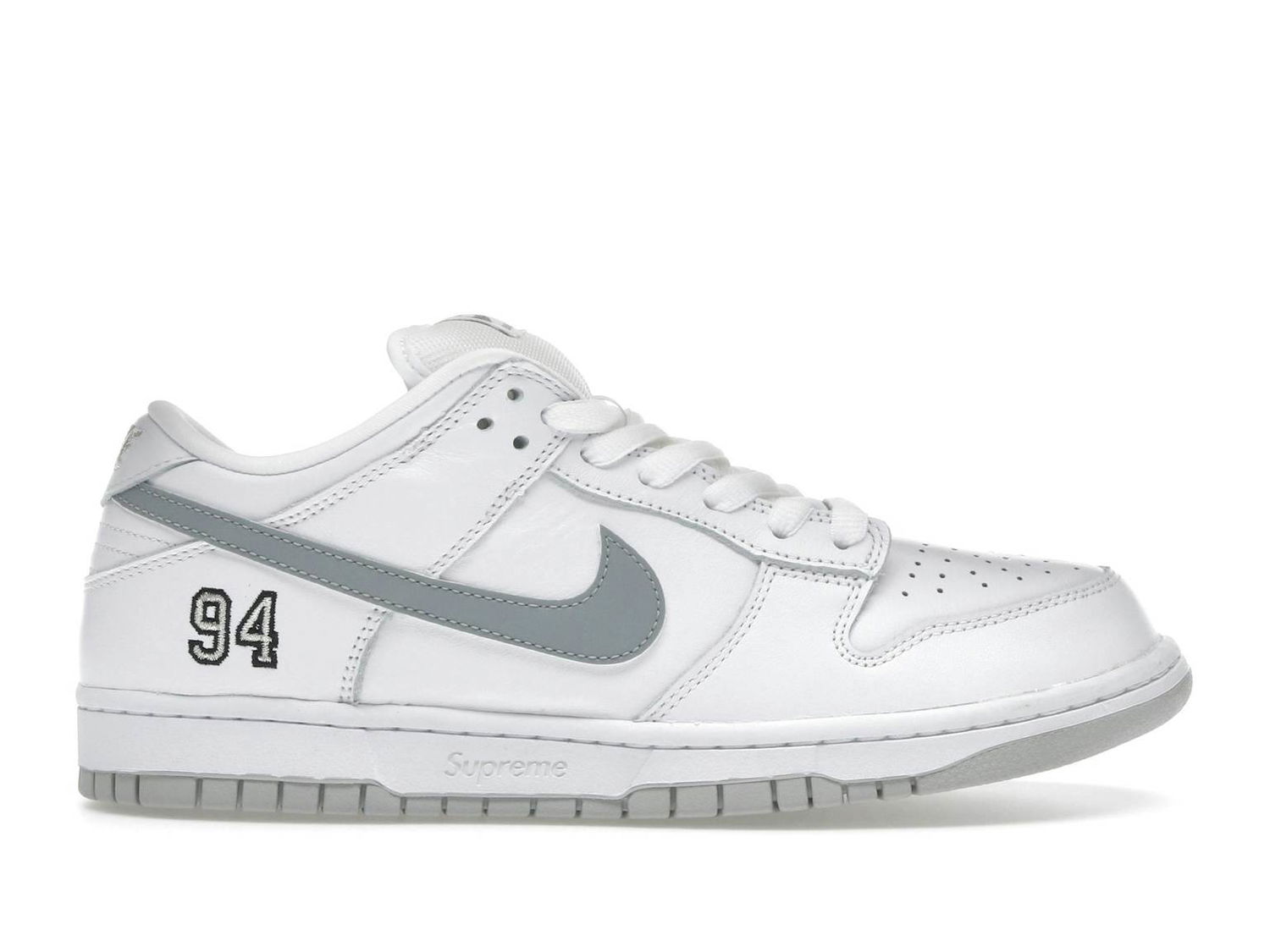 Sneakers og sko Nike SB Supreme x Dunk Low "White Metallic Silver" Hvid | HQ8487-100, 0