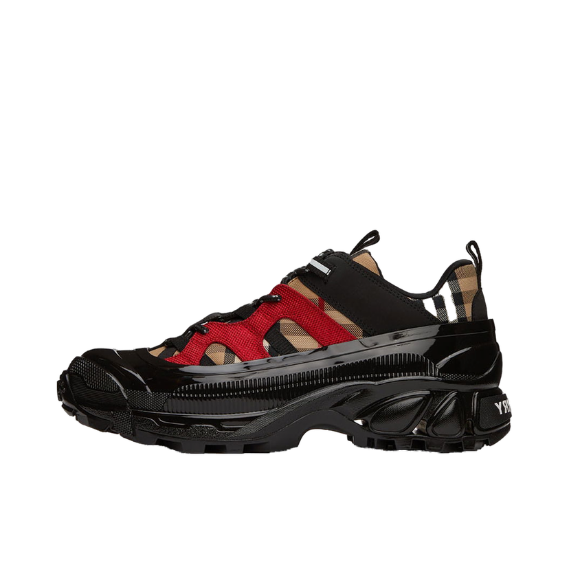Sneakers og sko Burberry Arthur Sneakers 'Black & Red' Sort | 8056924