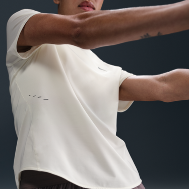 T-shirt Nike Swift Dri-FIT Short-Sleeve Running Top Beige | HM9698-133, 4