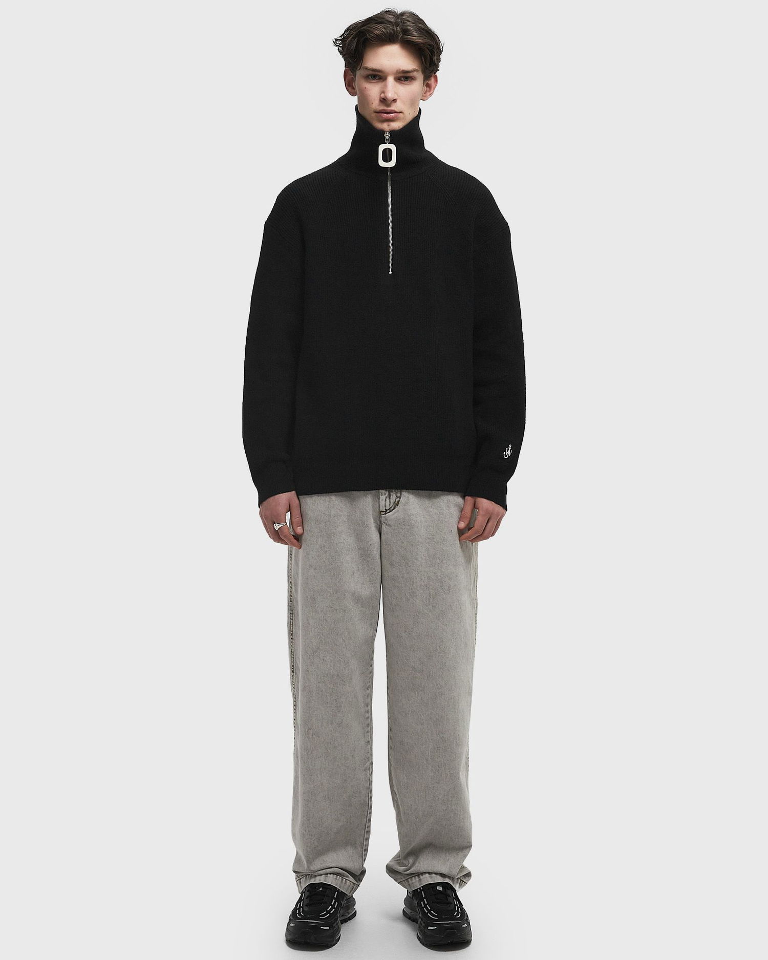 Sweater JW Anderson JW Anderson Half-Zip Jumper Sort | KW1285-YN0372-999, 1