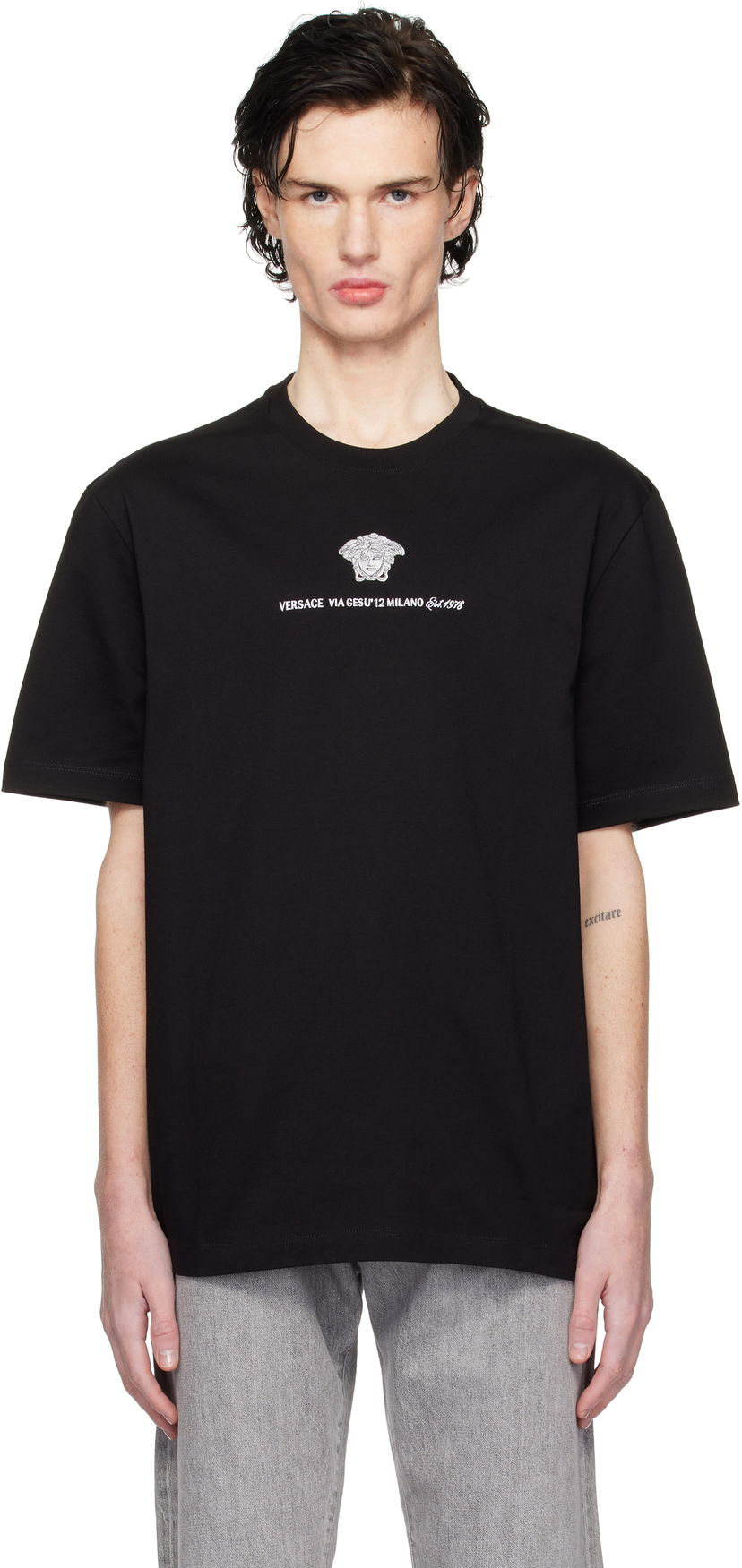 T-shirt Versace Embroidered Medusa Graphic T-Shirt Sort | 1013302_1A11054