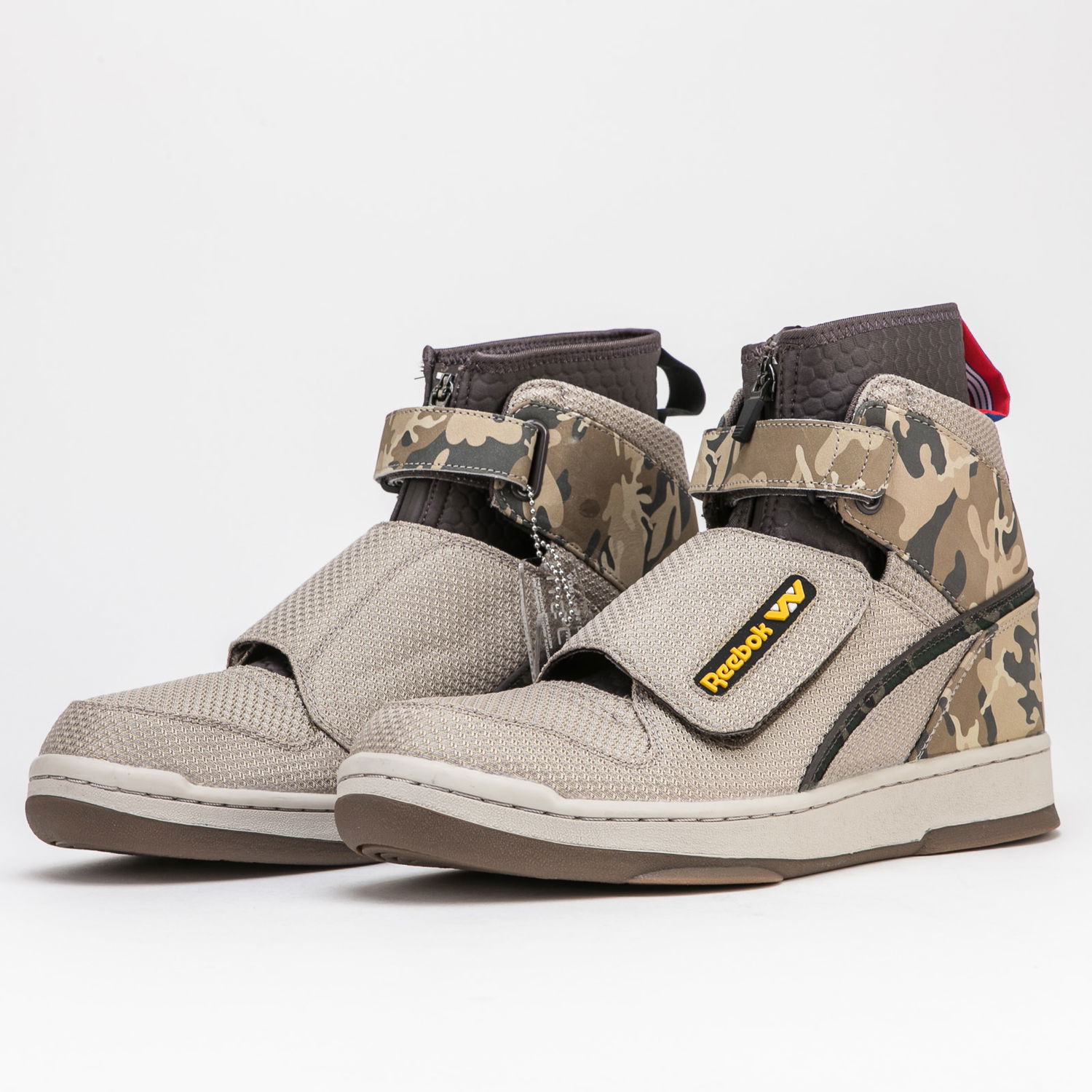 Sneakers og sko Reebok Alien Stomper U.S.C.M. lghsan Beige | FV5052, 1