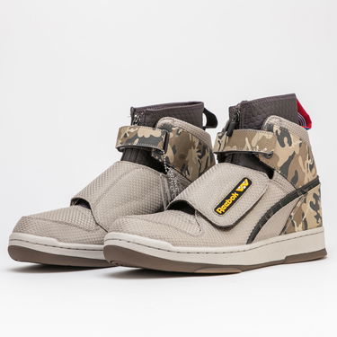 Sneakers og sko Reebok Alien Stomper U.S.C.M. lghsan Beige | FV5052, 1