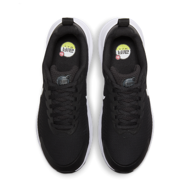 Sneakers og sko Nike Air Max Nuaxis Sort | HF1233-001, 1