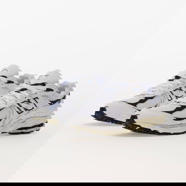 Sneakers og sko New Balance 2002R Hvid | M2002RHQ, 9