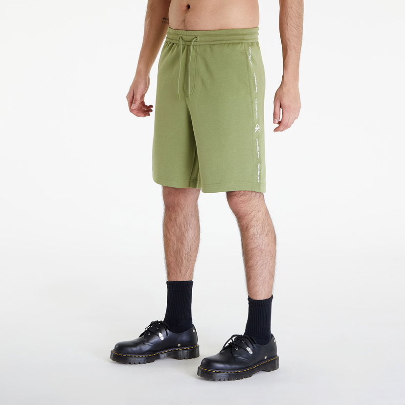 Shorts CALVIN KLEIN Logo Repeat Shorts Dark Juniper Grøn | J30J325129 L9N
