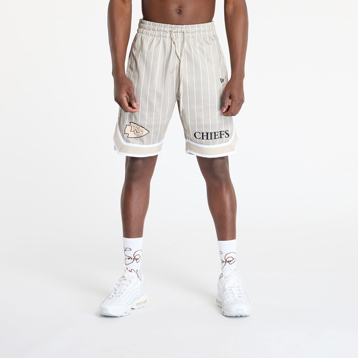 Shorts New Era New Era Kansas City Chiefs NFL Pinstripe Shorts Beige | 60667933, 0