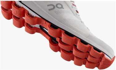 Sneakers og sko On Running Cloudsurfer Hvid | 54.99218, 2