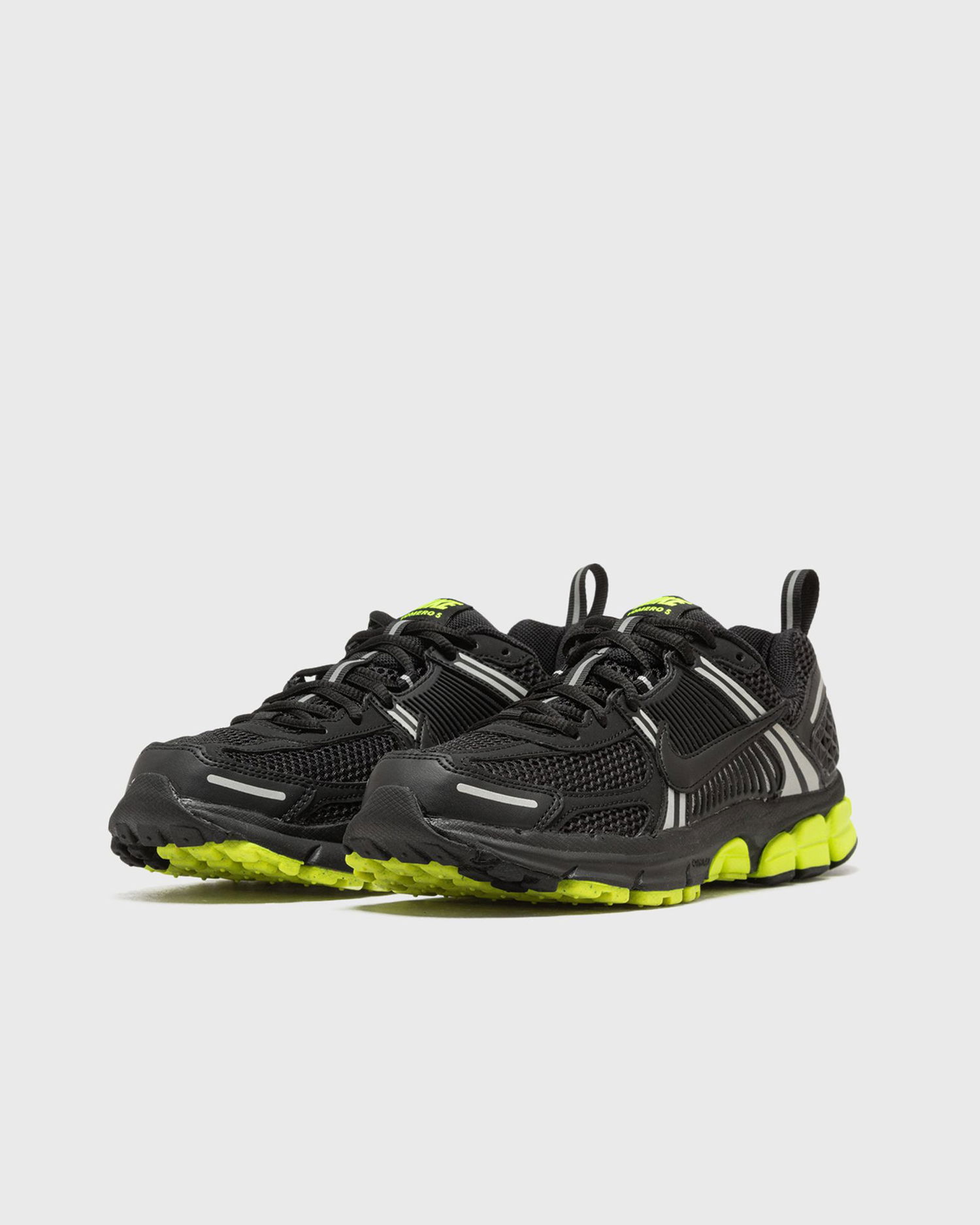 Sneakers og sko Nike VOMERO 5 (GS) Sort | HF6998-009, 1