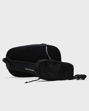 Skuldertaske Peak Performance Multi-Pocket Outdoor Slingbag Sort | G80780010, 2