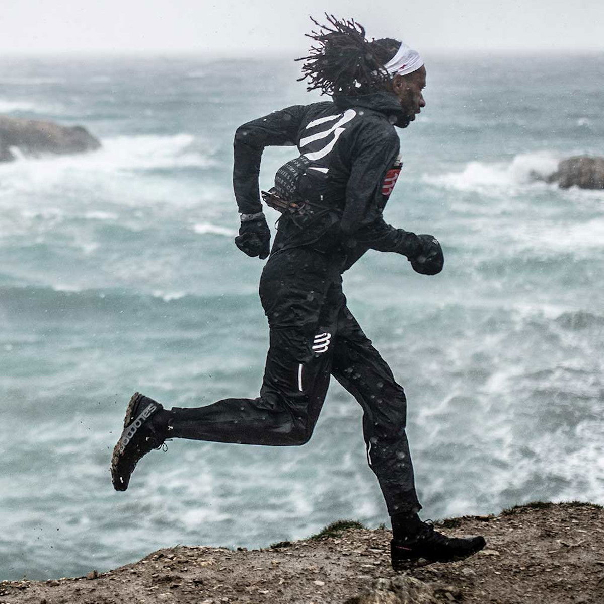 Bukser Compressport Hurricane Waterproof 10/10 Pants Sort | hwp-p-99, 1