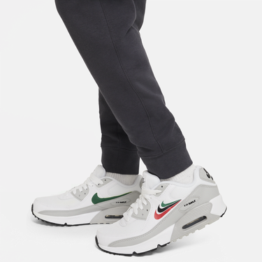 Joggingbukser Nike Sportswear Standard Issue Sort | FD1200-070, 2