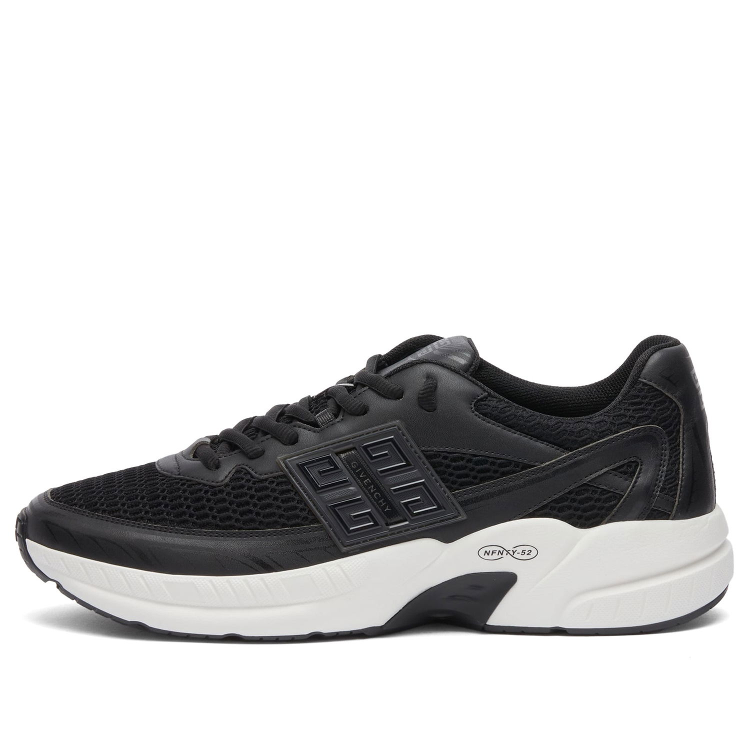 Sneakers og sko Givenchy NFNTY-52 Runner Sneakers Sort | BH00AGH1R7-001, 0