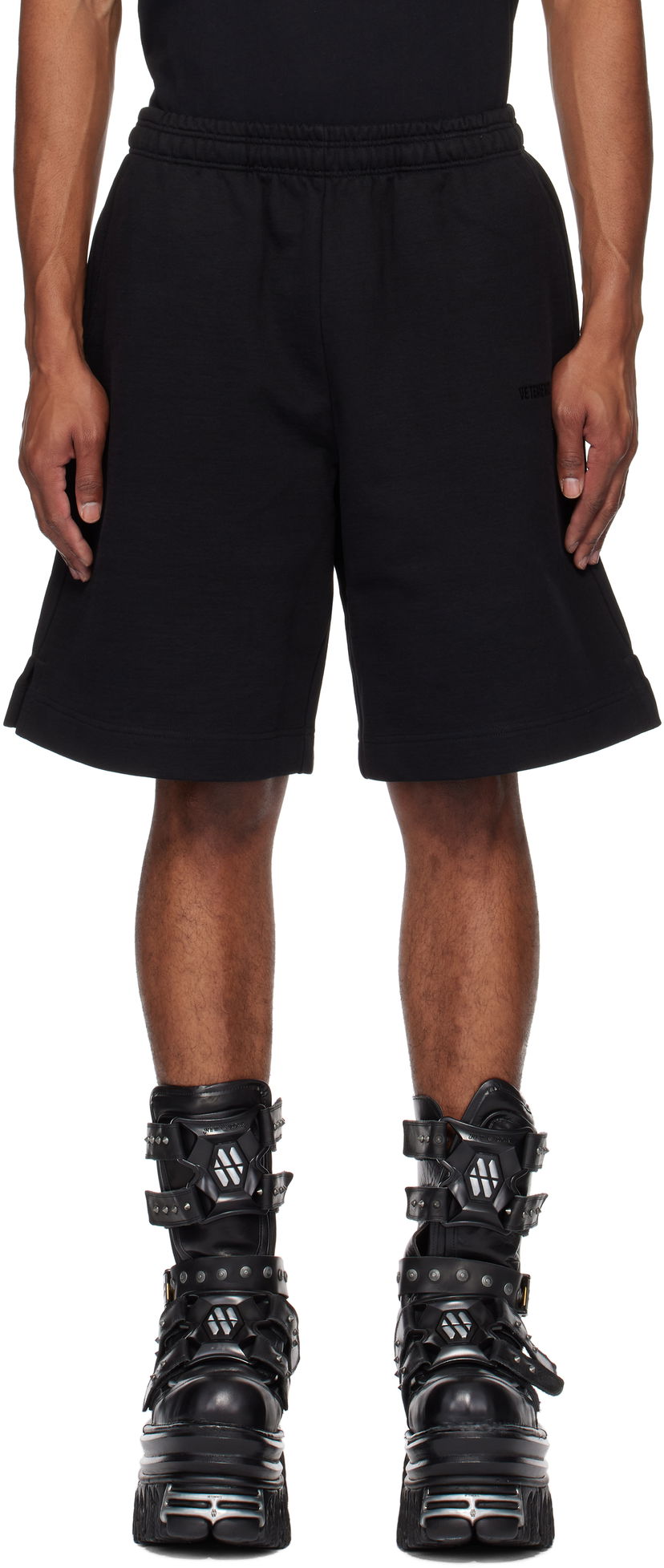 Shorts VETEMENTS Embroidered Logo Sweatshorts Sort | UA66SS610B