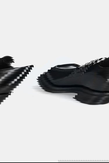 Sneakers og sko Martine Rose Martine Rose Patent Square Toe Chain Loafer Sort | 1026LP11001M, 2