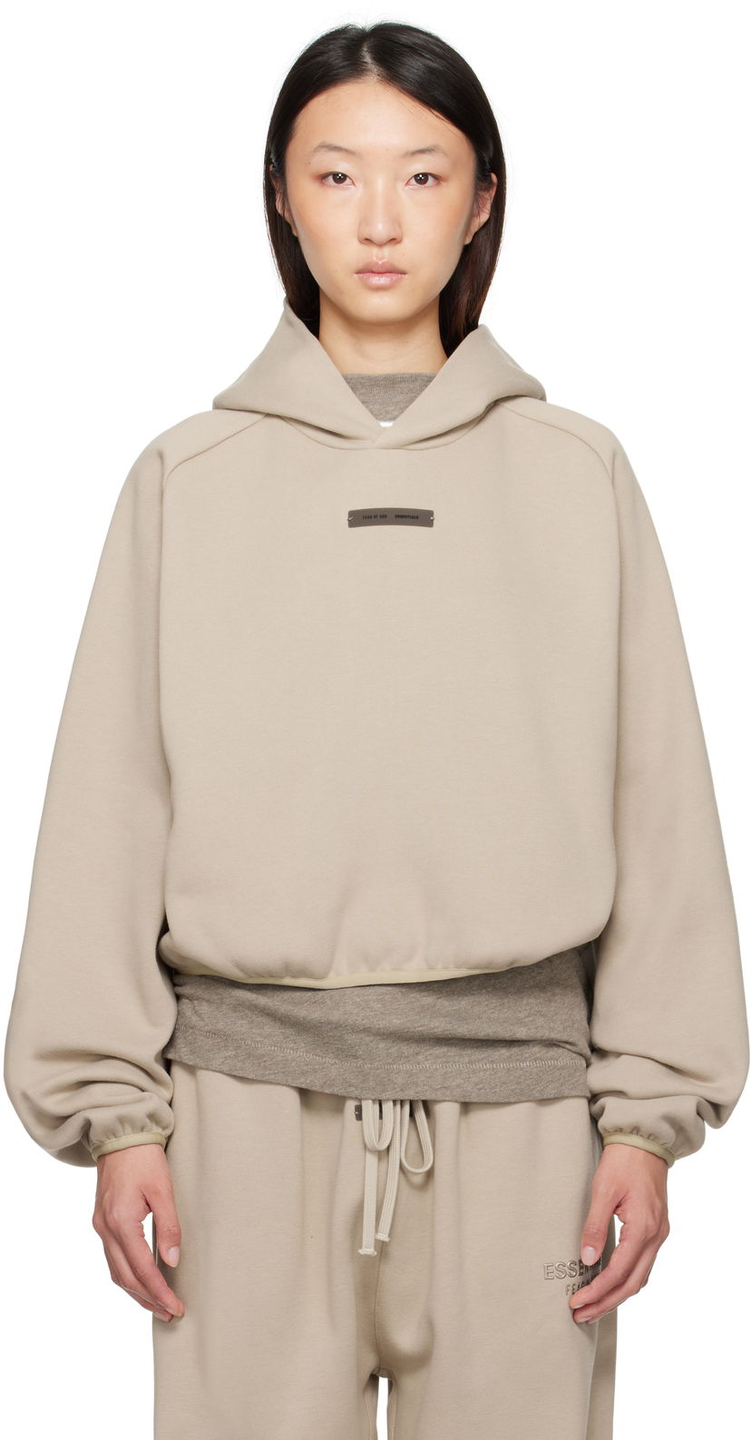 Sweatshirt Fear of God Fear of God ESSENTIALS Modern Fit Hoodie Beige | 192SP257751FW