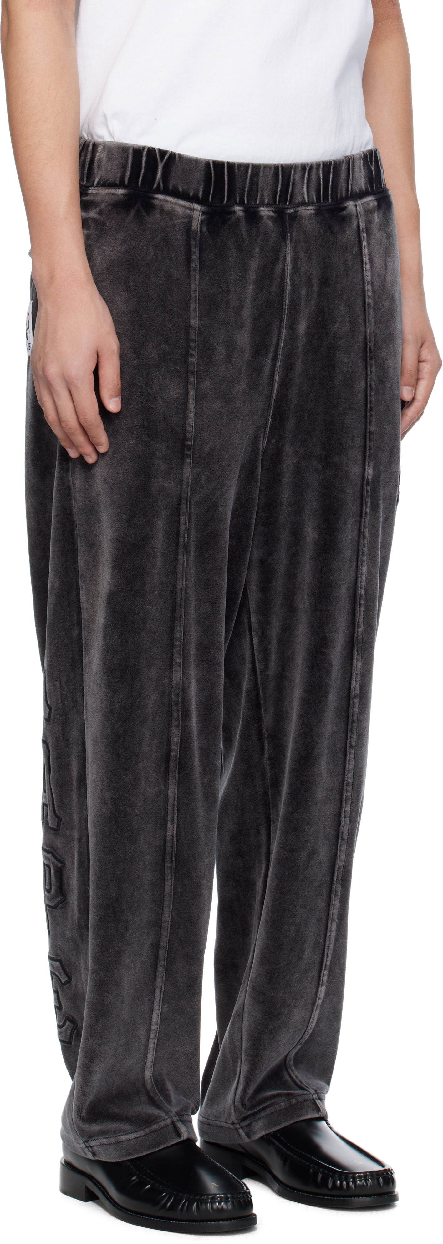 Joggingbukser AAPE by A Bathing Ape AAPE by A Bathing Ape Injection Velour Sweatpants Sort | AAPPTMC623XXNBKL, 1