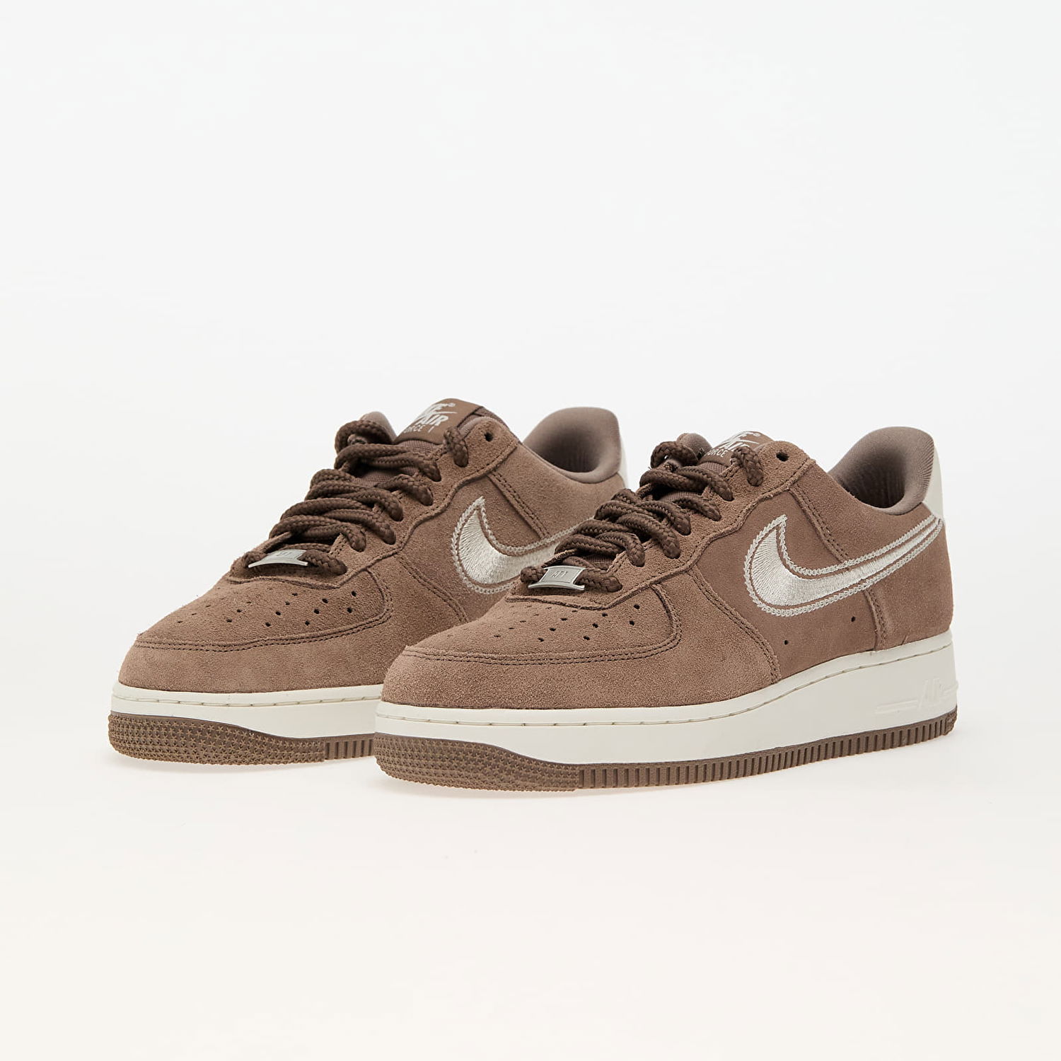 Sneakers og sko Nike Air Force 1 '07 Lv8 Brun | HJ4465-200, 1