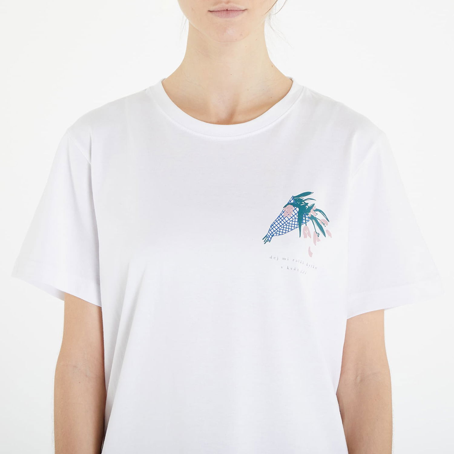 T-shirt Queens Dej Mi Radši Kytku V Květináči T-Shirt Hvid | QNS_035, 1