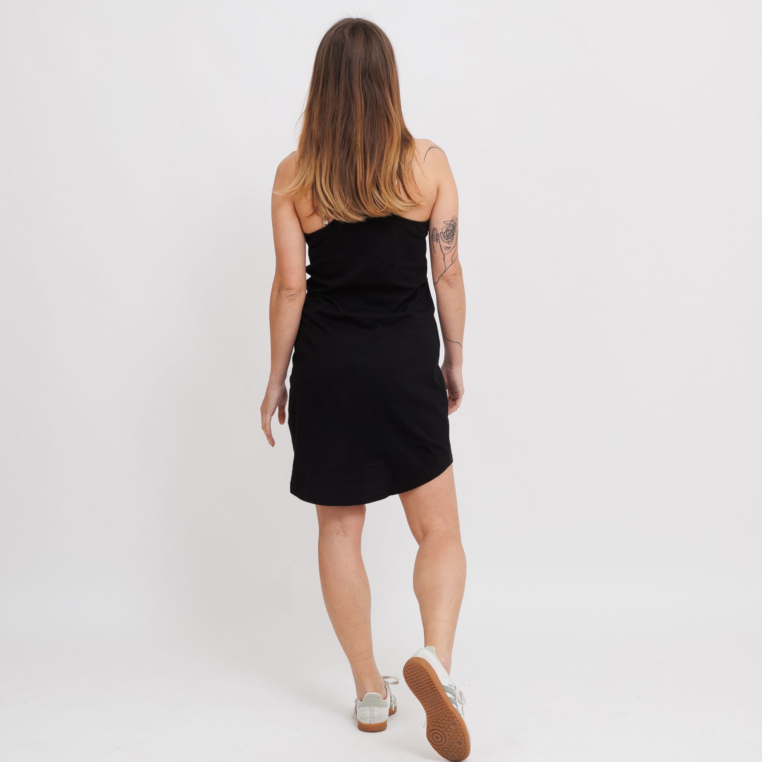 Kjole GUESS Guess Rhinestone Triangle Logo Tank Mini Dress Sort | E5GP01I3Z14-JBLK, 1