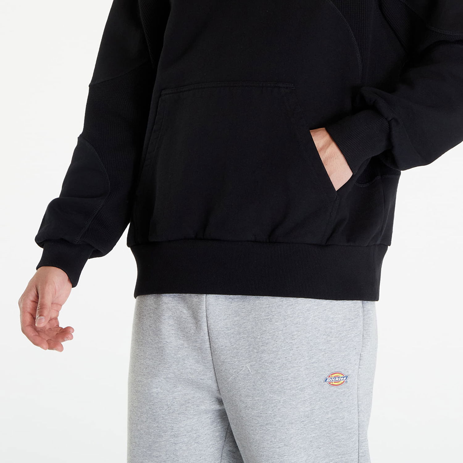 Sweatshirt Reebok LTD Waffle Pattern Hoodie Black Sort | RMBB003C99FLE0011000, 1