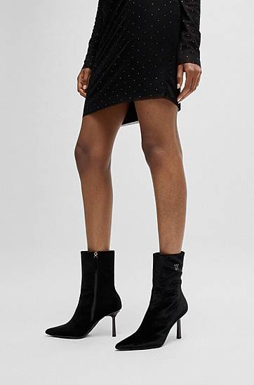 Frakker BOSS Velvet Ankle Boots with Stacked Logo Sort | 50529809, 1