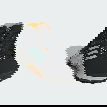 Sneakers og sko adidas Performance Terrex AX4 Mid Beta COLD.RDY Sort | IF7433, 1