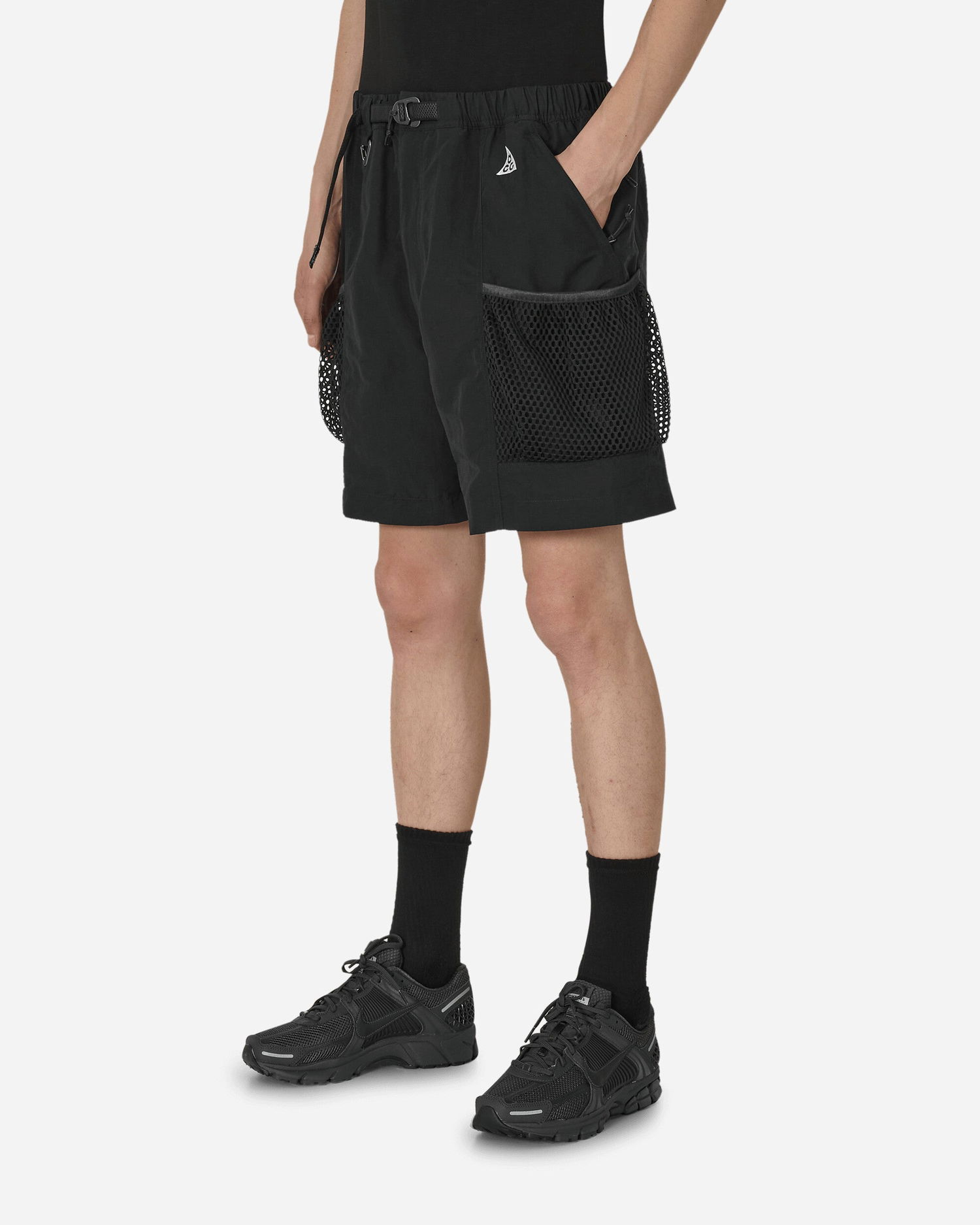 Shorts Nike ACG Snowgrass Cargo Shorts Sort | DV9405-010, 1