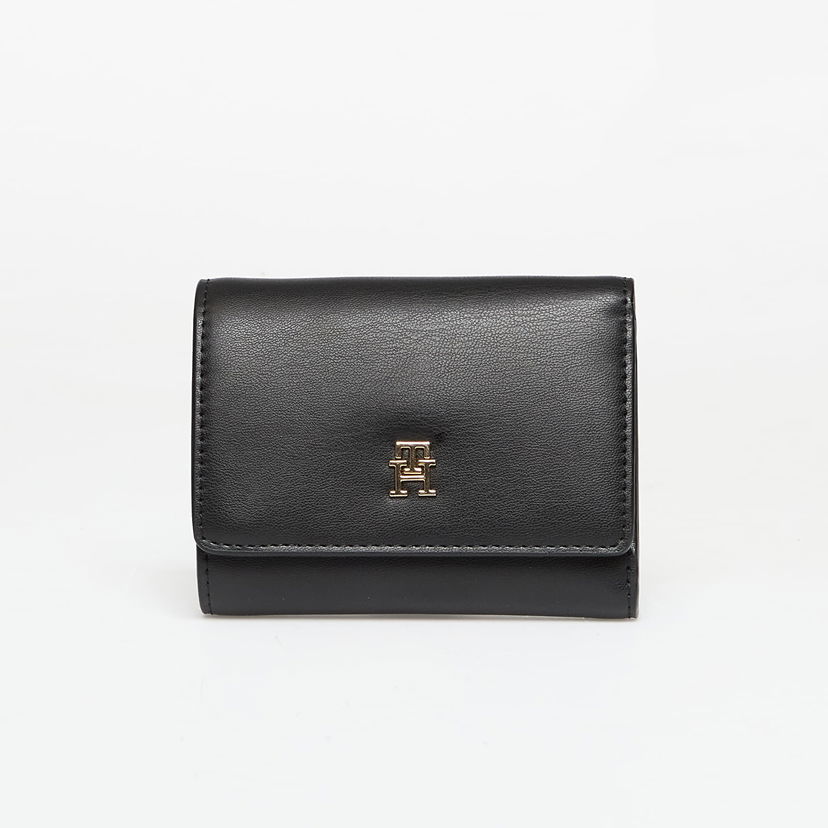 Tegnebog Tommy Hilfiger Wallet TH Monogram Flap Trifold Wallet Black Universal Sort | AW0AW17737 BDS