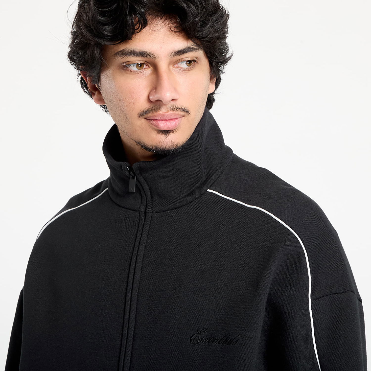 Jakke Fear of God Fear of God Essentials Modern Track Jacket Sort | 202SP256890F-378, 1