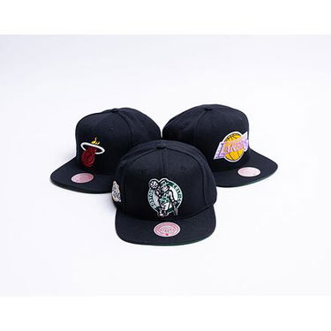 Kasket Mitchell & Ness Top Spot Snapback HWC Boston Celtics Black Sort | HHSS2976-BCEYYPPPBLCK, 2