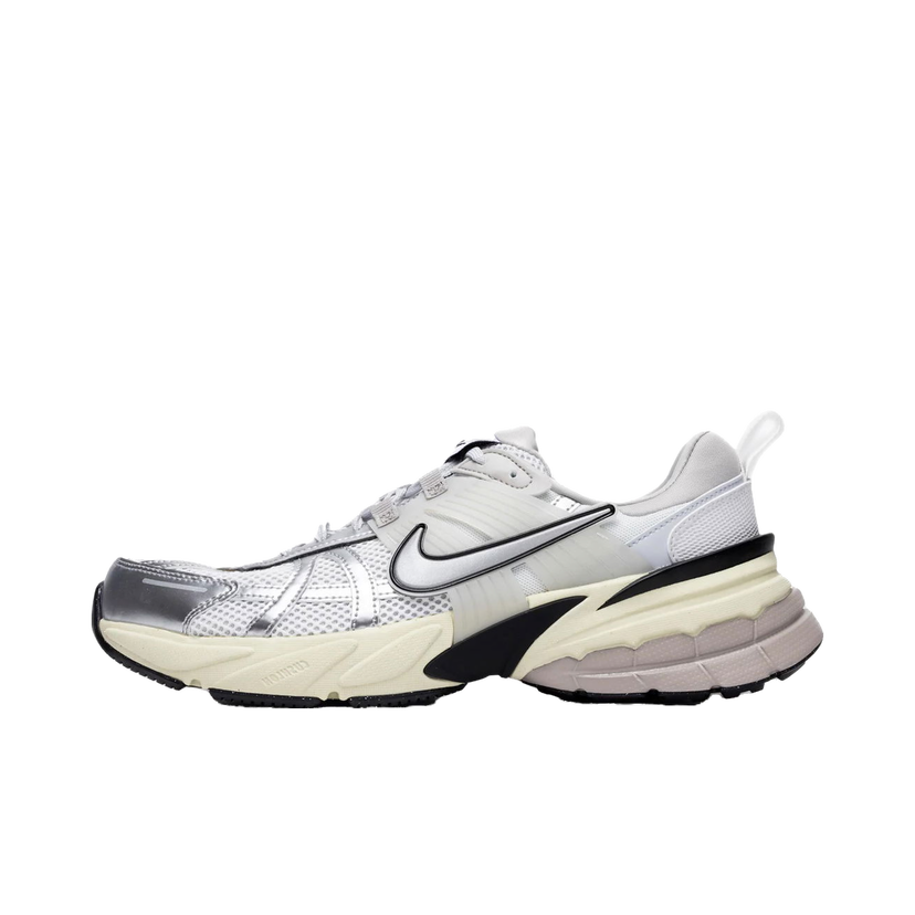 Sneakers og sko Nike V2K Run Summit White Metallic Silver Grå | HJ4497-100